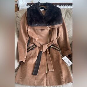 BrandNew Via Spiga Kate women's wool blend Faux Fur trench coat in Size M